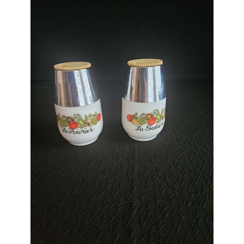 CorningWare Westinghouse Gemco Vintage Salt and Pepper Shakers Spice of Life USA